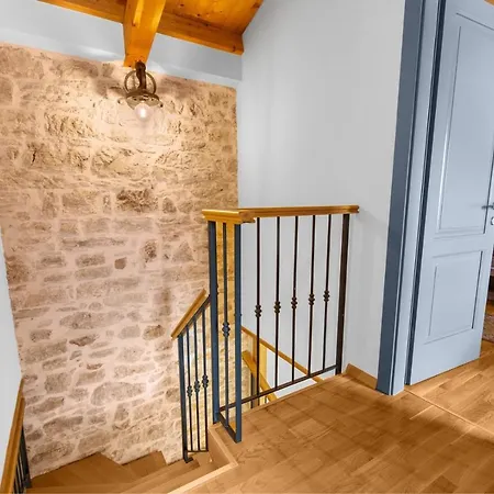 Maria Tadini Kaštelir